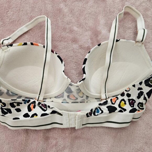 Bra - Picture 2 of 3